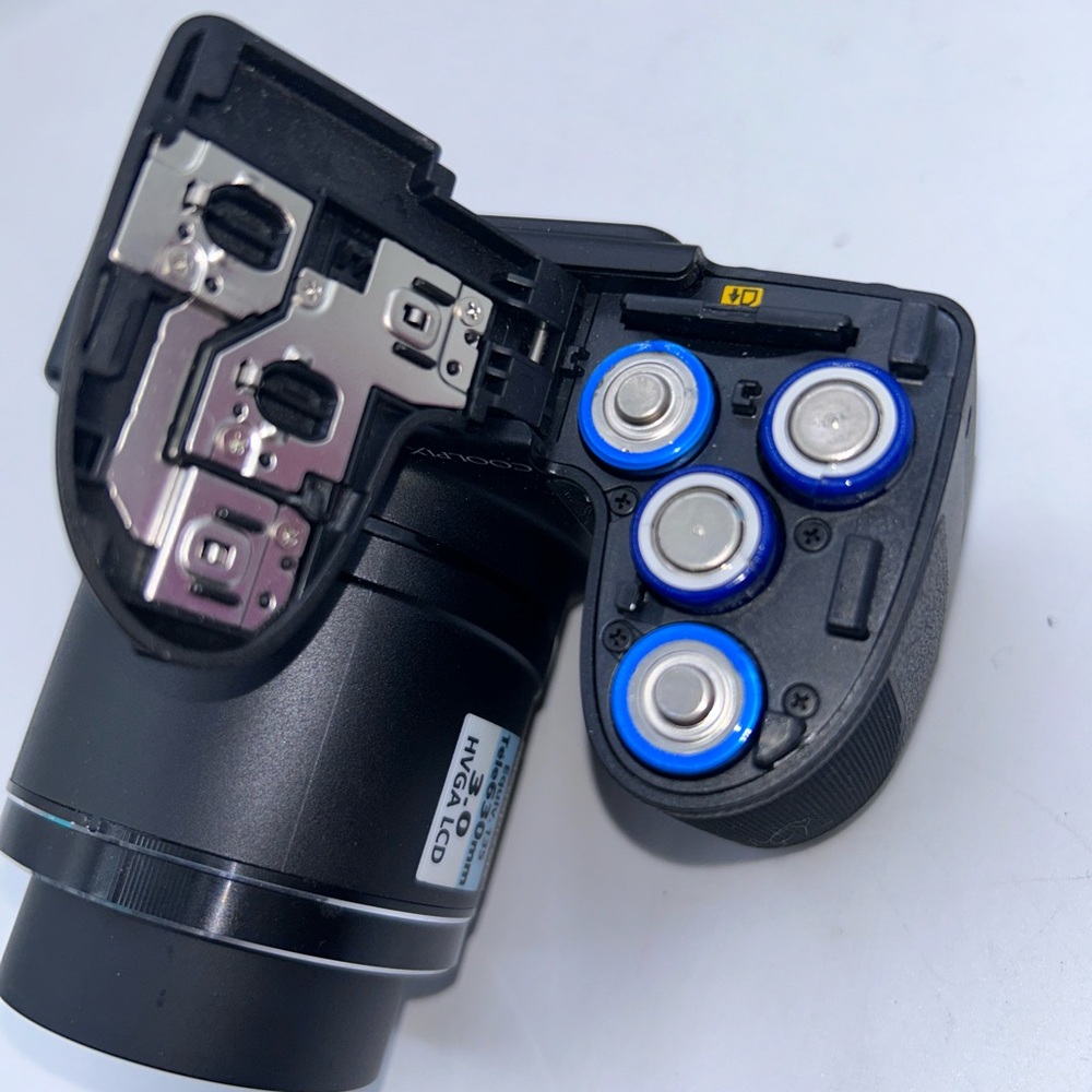 Nikon Coolpix L340 Digital Camera - Working - Picture 7 of 10
